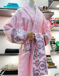 Nieuwe Heren Dames Home Gewaden Sjaalkraag Katoen Zachte Pluizige Nachtkleding Ontwerper ontwerper Luxe Vintage Badjas Pyjama's Unisex Liefhebbers Kamerjas Nachtkleding