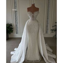 Nouvelles robes de mariée de sirène Sexy Sweetheart Beads Appliques en dentelle Robes de mariée sur mesure Verstidos de train détachable sur mesure