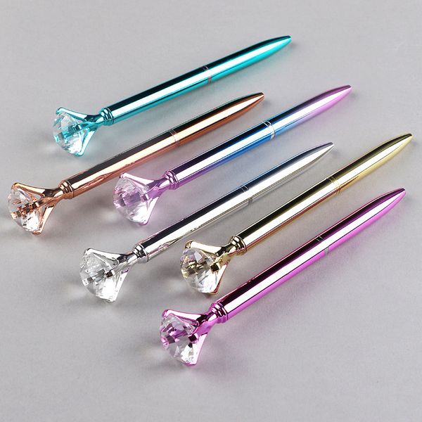 Nouveau stylo à bille en cristal à paillettes en métal stylos à bille en diamant cadeaux scolaires papeterie fournitures de Signature d'écriture de bureau