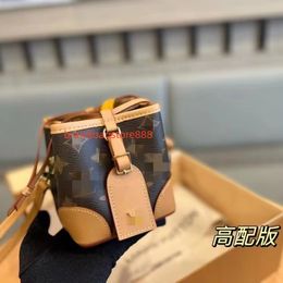 Nieuw mini bucket bag small siew mai small Fukui bag Superleuk mini schoudertasje