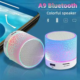 Nieuwe Mini Draagbare Auto Audio A9 Dazzling Crack LED-licht Draadloze Bluetooth 4.1 Subwoofer TF-kaart