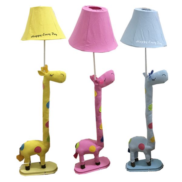 Lámpara de piso de jirafa de tela Nueva sala de estudio rural romántica moderna Stand Light Linding Children Bedroom Lights Blue/Pink/Amary Table Flour