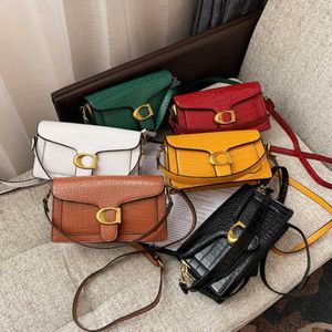 Nieuwe multicolor schoudertas C Letter Designer tas mode dames ontwerpers handtas lederen crossbody tassen trend elegant werk messenger bags portemonnee 230209i