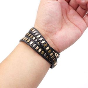 Nieuwe meerlagige punkstijl mannen onderzocht lederen unisex gotische klinknagel polsbandje rock brede riem manchet armband