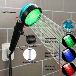 Nieuwe nieuwe kleuren Led-ventilator Turbo Propeller Hogedruk Waterbesparende One Key Stop Gefilterde douchekop Badkameraccessoires