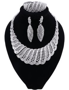 Nuevo conjunto de accesorios de mujeres de boda nigerianas Jewelry Jewelry Jewelry Jewelry Jewelry Dubai Silver Jewelry Set4224298