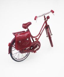 Nouvelle Nostalgie Oldfashioned Bicycle Model Ornement Ornement Butane Gas Refillable Briquet Rouge plus léger Black 2624770