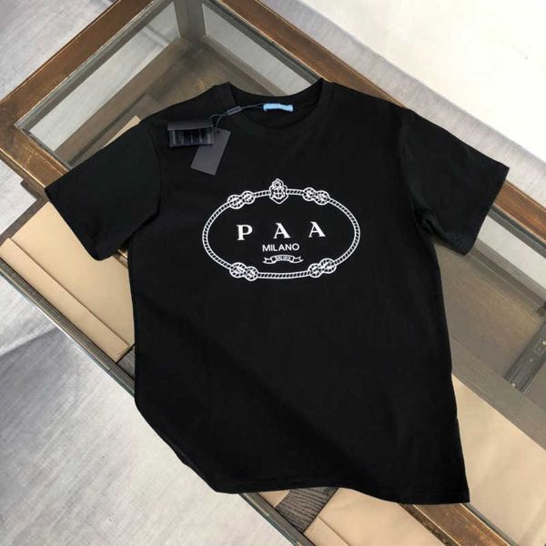 Nouveau Vêtements de mode d'occident Italie Famme Marque de marque trilatérale Lettre de signe graphique Summer Pure Colon Round Collier Luxury Designer Amante T-shirt T-shirt Tops