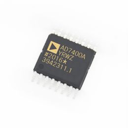 Nouveaux circuits intégrés d'origine ADC/DAC modulateur sigma-delta isolé ADC AD7400AYRWZ AD7400AYRWZ-RL puce IC microcontrôleur SOIC-16 MCU