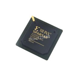 Nieuwe originele ge￯ntegreerde circuits ICS Field Programmable Gate Array FPGA XC3S5000-5FGG676I IC ChIP FBGA-676 Microcontroller