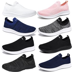 Nouvelles chaussures surdimensionnées chaussures de sport femmes chaussures chaussures de randonnée anti-dérapant à la mode GAI polyvalent 35-41 50 tendances tendances