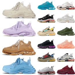 Nouveau Paris 17FW Triple S Designer Hommes Femmes Chaussures 2022 Mode Semelle Claire Surdimensionné Athlétique Noir Blanc Glitter Vert Baskets De Luxe Plateforme Baskets