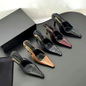 2024 Nieuwe Lee Mirror Leather Slingback Sandal Slipper Stiletto Heels Buckle Dames Luxe Designer Zomer SEXY PARTY JURS SCHOENEN MEISJE LOAFER AVONG HOOG HOE HOE HOOF 7-9 cm