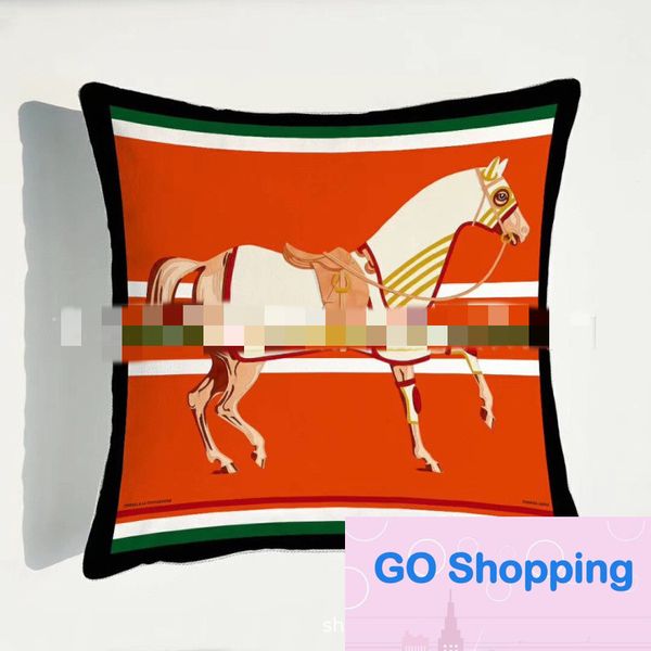 Housse de coussin carrée en velours hollandais, nouveau modèle de luxe, série cheval, Super doux, décoration de salle d'échantillon, impression