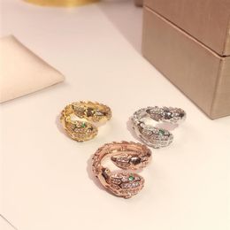 Nuevo patrón de anillo de serpiente Joyería de fiesta de moda clásica dorada para mujeres Boda de oro rosa Serpiente de lujo Anillos de tamaño abierto shipp293s