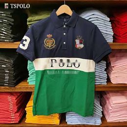 Nouveau Polo en coton Paul pour hommes New Royal Casual Panneau à manches courtes Mode Taille européenne Casual Contraste Couleur Badge T-shirt Designer Summer Tops F453