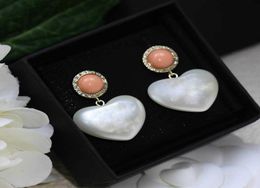 Nouvelles boucles d'oreilles perles viande rose femmes039s tempérament doux élégance halloween de Noël 2022 argent 925 bijoux7089272