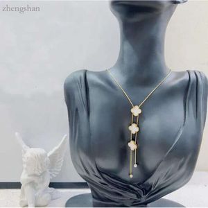 Nieuwe hanger kettingen voor vrouwen 4/vier blad klaver medelet ketting ketting van hoge kwaliteit chokerketens Designer sieraden vergulde gouden meisjes geschenk 5982