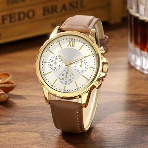 Nouvelle branche personnalisée Business Men's Sports Leisure Fashion Three Eyes Quartz Watch