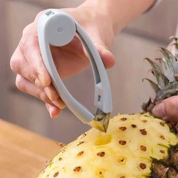 Nieuwe Pineapple Eye Corer Dunschiller Multifunctionele Rvs Aardbei Huller Fruit Zaad Remover Cutter Thuis Keuken Accessoires