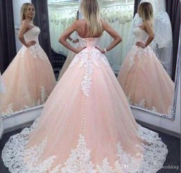 Nieuwe roze baljurk quinceanera jurken glamoureuze prinses strapless mouwloze zoete 16 meisjes prom party pageant jurken plus size op maat gemaakt
