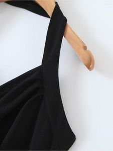 Designer Nouvelles Robes De Taille Plus Bonne Qualité Femmes Intérieur Halter Slim Taille Plissée Conception Col En V Sexy Charme Fente Robe Formelle