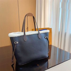 Nieuwe pluche luxe handtas winter lamswol boodschappentassen met portemonnee brief schoudertas merk lederen designer tas dames hoge kwaliteit bakken groothandel 230927