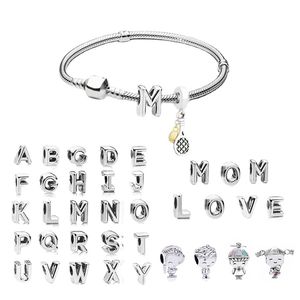 Nueva y popular cadena de hueso de serpiente de plata de ley 925 de alta calidad diy alfabeto inglés az cuentas de cristal para pulsera pandora original joyería