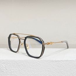 Nuevos y populares marcos de anteojos retro para mujer, gafas graduadas, diseño de estilo punk, marco de acero cuadrado con caja de cuero, lente HD, calidad superior Des