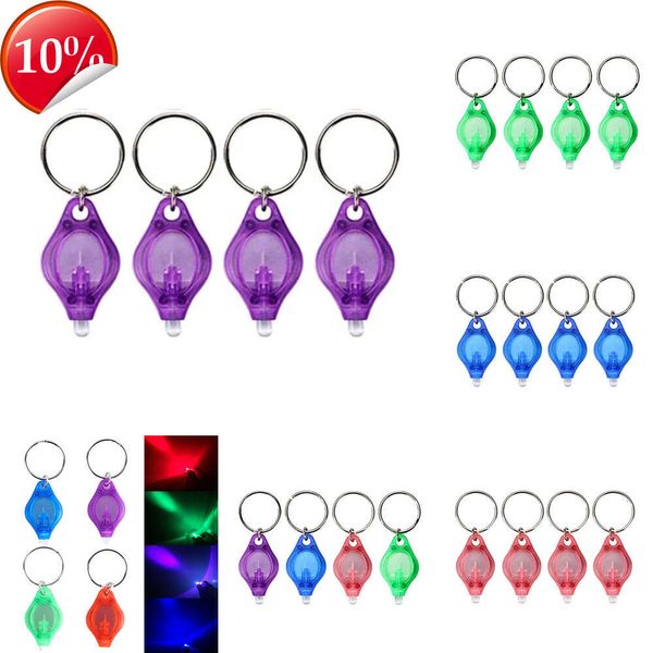 Nuevas linternas portátiles 4 piezas Mini linternas Linterna UV Luz verde/roja/azul/UV Antorcha pequeña con batería Luz de emergencia de bolsillo Luces de llavero