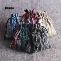 Nieuwe Zakjes 50 Stuks Multi Kleuren Streep Tribal Stam Trekkoord Sieraden Gift Bags Katoenen Doek Chinese Etnische Stijl 9x13cm214y