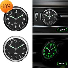 Nouvelle horloge de voiture universelle lumineuse Premium Stick-On montre électronique tableau de bord décoration noctilucent pour voitures SUV