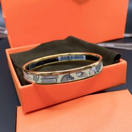 Nieuwe bedrukte armbanden luxe armband designer armband Merksieraden 18K vergulde damessieraden heren Hoge kwaliteit mode-paar sieraden groothandel