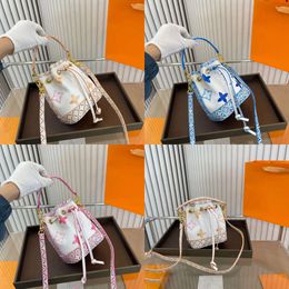 Nouvelle lettre d'impression mini sac de seau Neonoe Luxury Designer Sac à bandoulière Sac à main