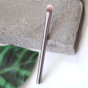 Nouveau pinceau fard à paupières professionnel fond de teint en poudre pinceaux de maquillage cosmétiques laine Fiber beauté outils de maquillage