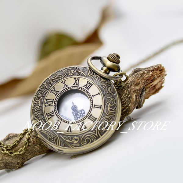 Nouveau Quartz Vintage Nouvelle Grande Montre De Poche Romaine Collier Bijoux Vintage Chaîne De Chandail Montre De Mode Montre De Poche Cuivre Couleur Lunette En Acier