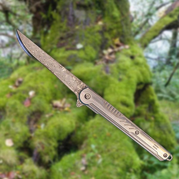 Nouveau R8302 Flipper Couteau pliant VG10 Damascus Steel Drop Point Blade Poignée en acier inoxydable Roulement à billes EDC Couteaux de poche avec sac en nylon