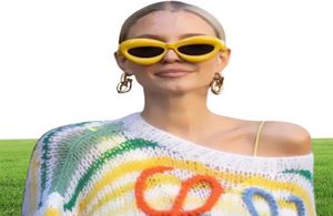 Nouvelle forme de lèvre rouge y2k lunettes de soleil pour femmes nouvelles bonbons de mode couleur jaune verres de soleil rose hommes sexy les lunettes de hip hop cool179m6020294