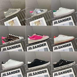Nouvelle version Italie Marque Casual Designer Chaussures Femmes Super Star Chaussures Golden Sequin Classic White Goose Do-old Dirty Fashion Man sur