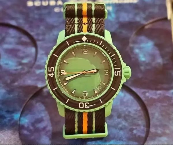 Nuevo Reloj Masculino deportivo de cuarzo para hombre, reloj Ocean Five Ocean, función completa, hora mundial