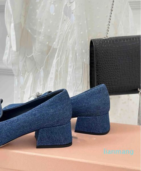 nouvelles chaussures pour femmes polyvalentes de mode rétro, une édition limitée classique chaussures Mary Jane à talons épais et strass avec plusieurs options de couleurs