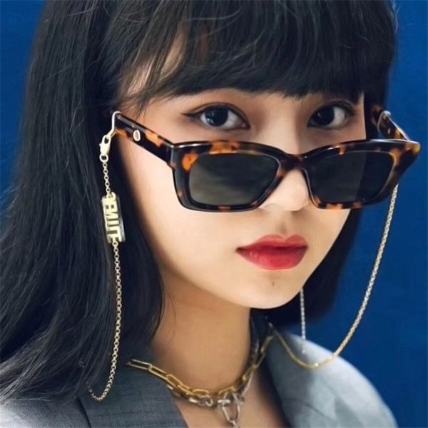 Lunettes de soleil rétro à monture carrée pour femmes, vente en gros, charnières en métal, noir brillant, lunettes à vent japonaises et coréennes, nouvelle collection