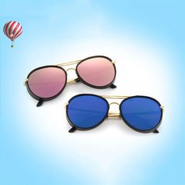 Nouveau style rétro Cool Round Kids Sunglasses Boys Girls Sun Glasses Enfants Chiilles Miroir de conception de marque Uv400 Whole284H