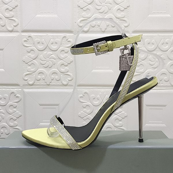 Nouvelles sandales à talons hauts en strass avec un style élégant et sexy sur Internet célébrité designer de luxe sandales pour femmes chaussures de soirée en cuir haut de gamme 10,5 cm Tailles 35-43 + boîte