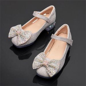 Nieuwe strass prinses schoenen voor meisjes leren schoenen zachte zolen antislip sneakers schoenen kinderdansschoenen