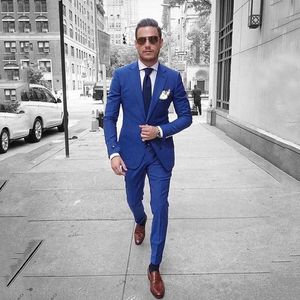 Nieuwe Royal Blue Mens Wedding Suits Slim Fit Casual Business Suits Braad Wear Tuxedos Prom kostuum Homme 2pcs jasbroek