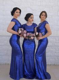 Nieuwe Royal Blue Pailletten Bruidsmeisjes Jurken voor Bruiloft Gastjurk Juweel Hals Backless Plus Size Formele Maid of Honour Gown BD8973