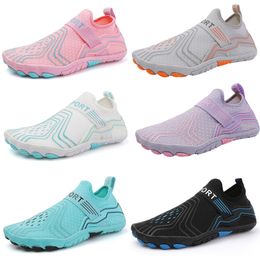 NIEUW Rubber Water Heren Sportschoenen Zomer Strand Barefoot Surfen Slippers Seaside River Aqua Schoen Heren Vijf Vingers Unisex Schoenen Zwemmen MAAT 35-47