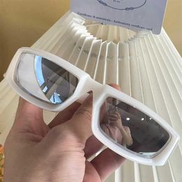 Neue Runway Trend Sonnenbrille SPR29Y Sommer Stil Cool 3D Rundum-Rahmen Top Qualität Herren Damen Persönlichkeit Casual All-Match Prot304M