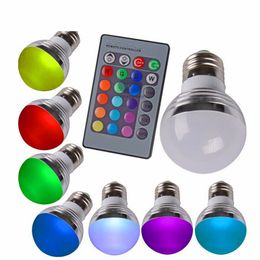 Nieuwe verkoop E27 E14 3W RGB LED 16 Kleurverandering Lichtlamp Lamp Opaal Cover Dimbare LED RGB Lamp Licht + 24 Sleutel Draadloze Remote-Controller